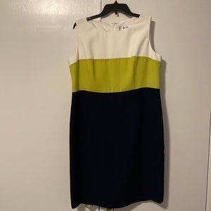 Color-block Shift Dress